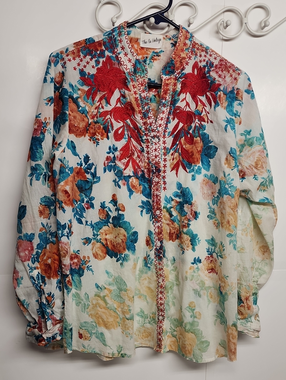 The Nu Vintage Floral Embroidered Long-Sleeve Women’s Top - Red & Teal Floral